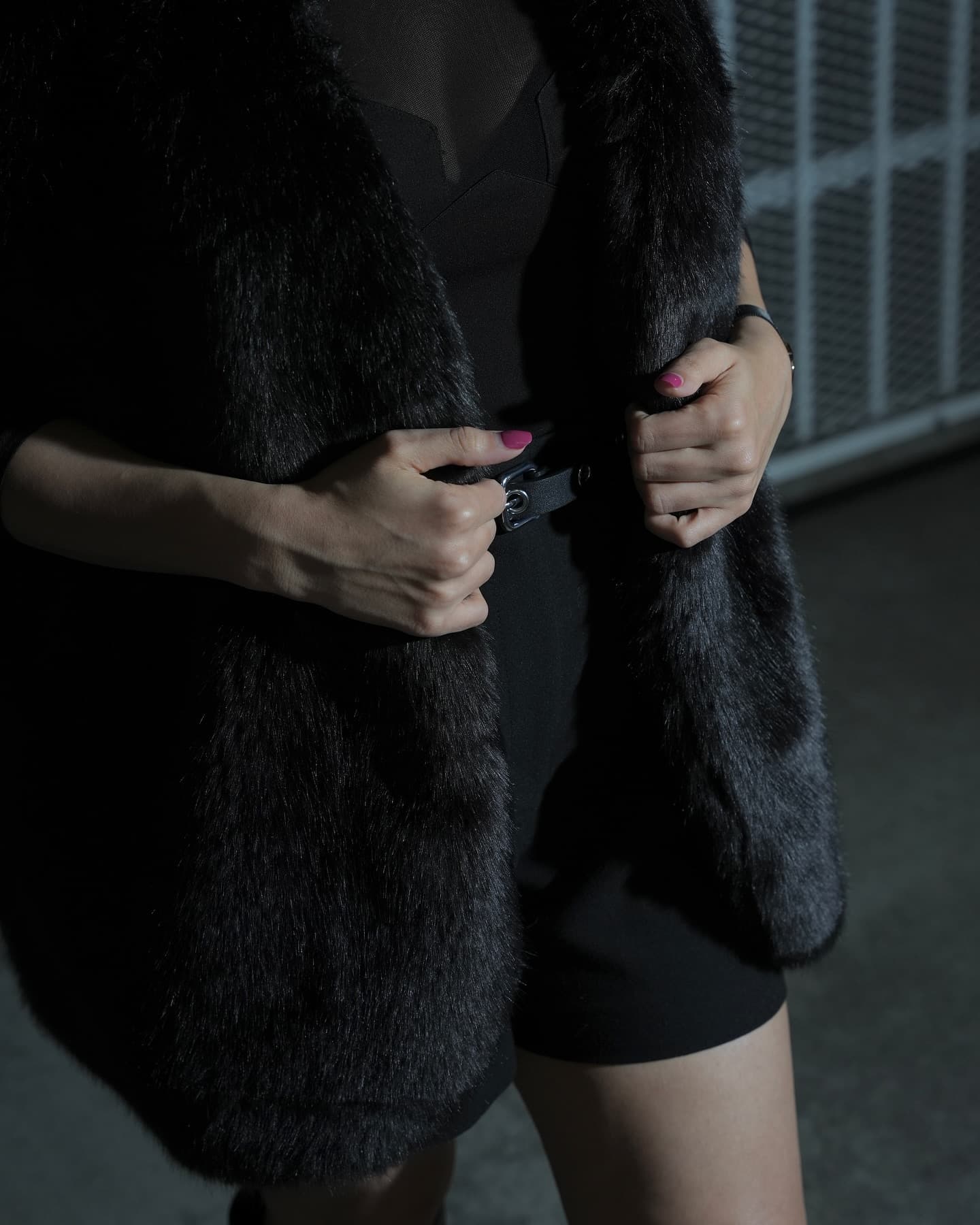 Alternate view of the black textured look